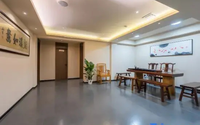 Yixing Longxi Mountain Villa (Bamboo Sea Scenic Area Store)