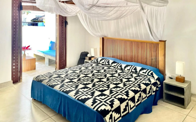 Isana Beach House