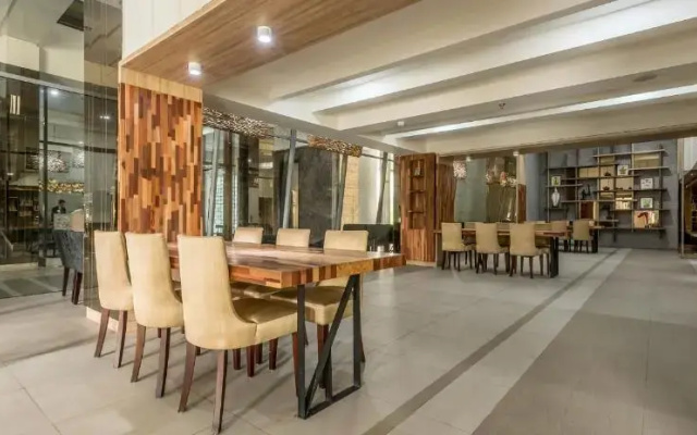 Grande Valore Hotel & Serviced-Apartment