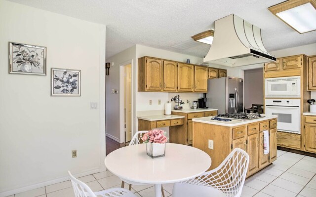 Pet-friendly Houston Rental w/ Private Patio!