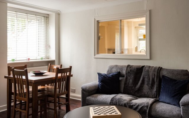 Gorgeous 2 Bed Near Greenwich For 6 Guests