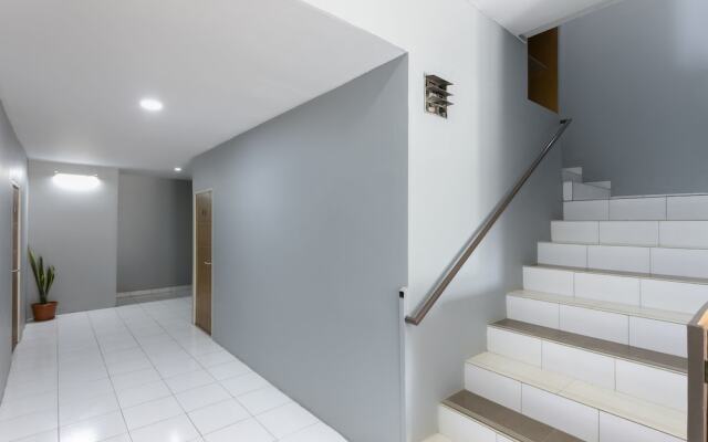 Super OYO Collection O 3130 D'Valley View