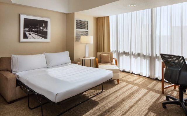 The Westin Bonaventure  and Suites, Los Angeles