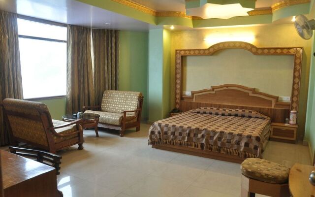Hotel New Cosmos