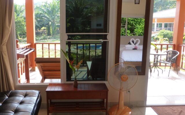 Khao Sok Jasmine Garden Resort