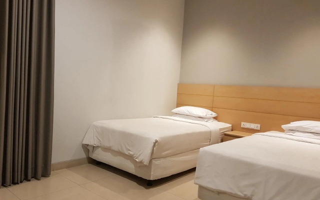 New Mountain Springs Hotel & Resort – Guest Rooms – Lembang