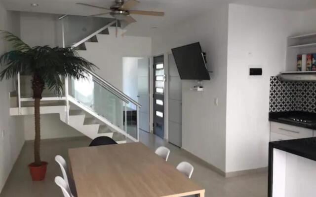 Stunning beach holidays house with 24h security