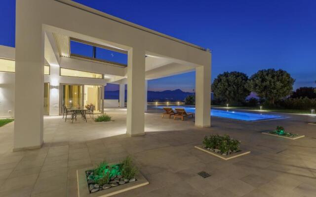 Diktamon Luxury Villa