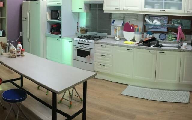 House 479 - Hostel