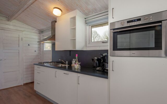 Cozy Wooden Chalet in Pedestrian Area