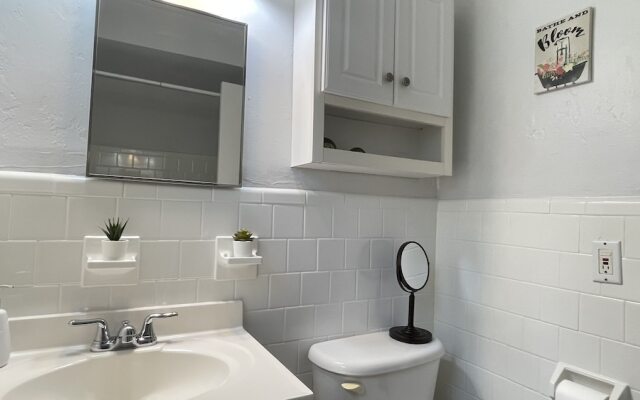 Petrina Studio Apartment