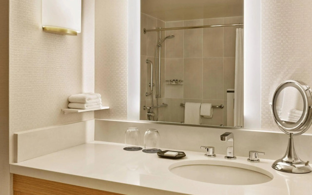 Sheraton Portland Airport Hotel