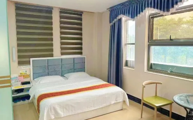 Jingxi Longtan Holiday Hotel