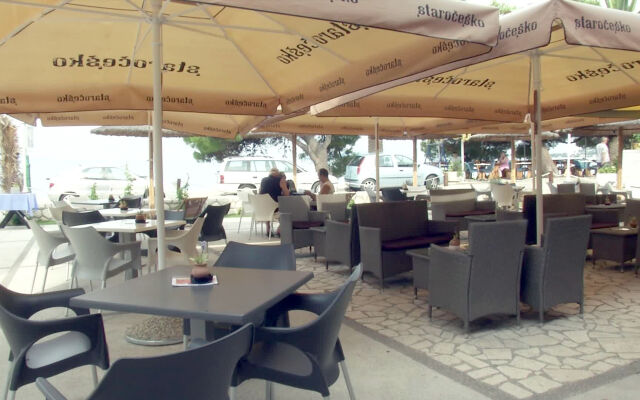 Hotel Laguna