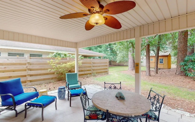 Beachy Sisters A 2 Bedroom Duplex