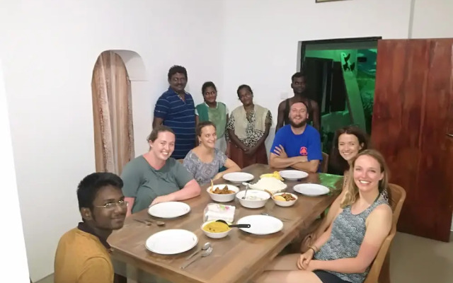 20 House Arugam