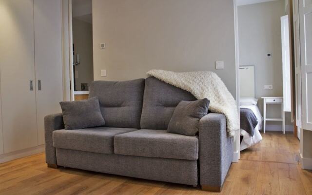 Apartamentos Mola 16