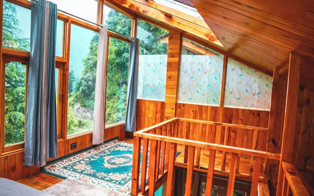 WOW Treehouse & Cottages