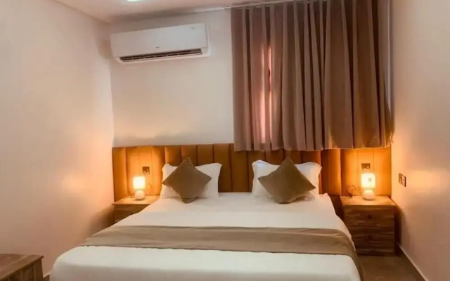 Calm Serviced Apartments 1