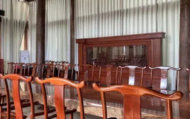 Loushixiehou Guesthouse