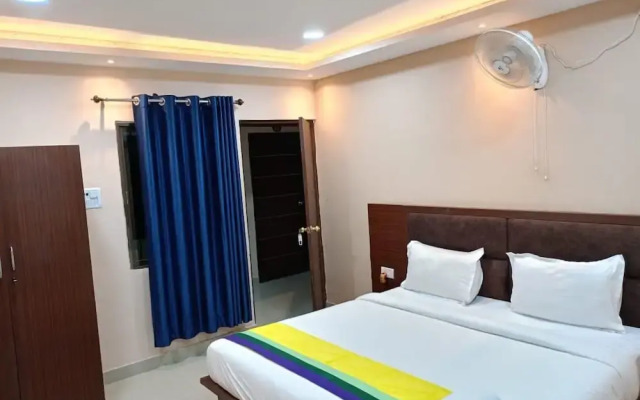Goroomgo Kashi Grand Residency Varanasi