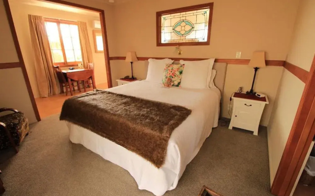 Waipoua Lodge