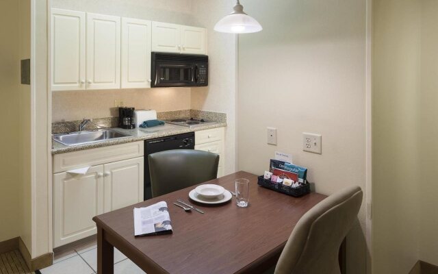 Homewood Suites by Hilton Newark-Cranford