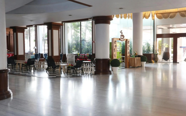 Welcome Plaza Hotel