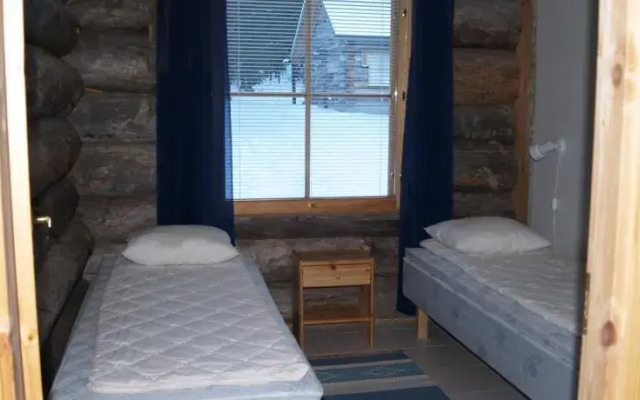 Far And Away Cabin