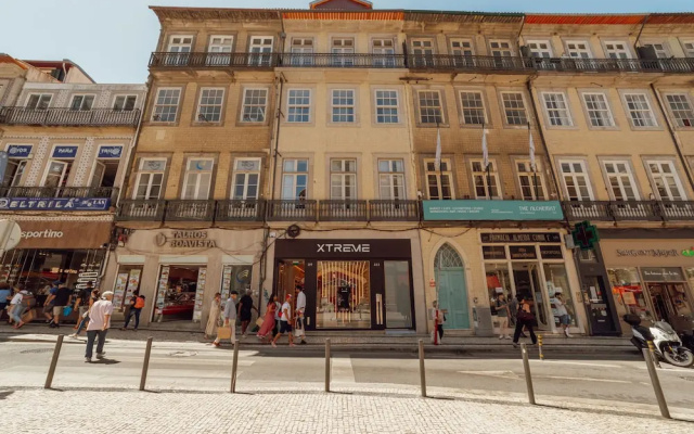 Heart OF Porto Apartment D by Vacationy
