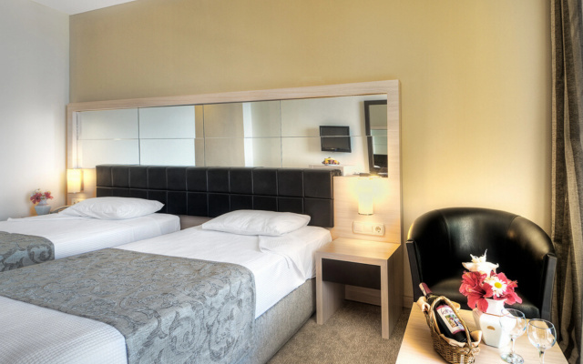 Hotel Golden Lotus - All Inclusive