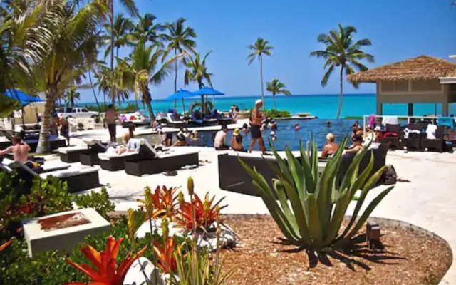 Sky Beach Club