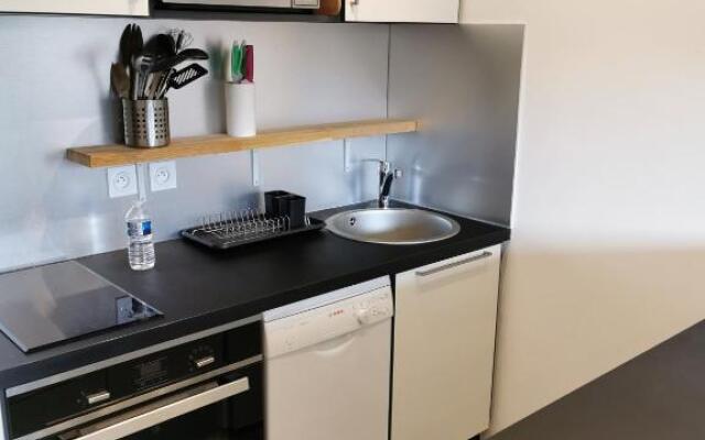 Appartement rénové pour 1p à 4p avec parking - Proche Centre