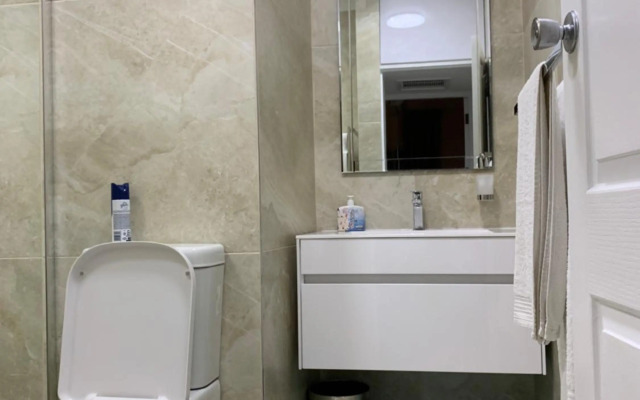 Umhlanga Beach Front 4 Sleeper