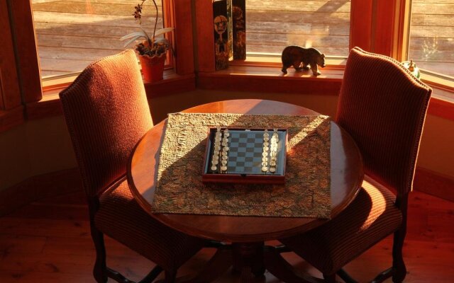 Vagabond Lodge at Kicking Horse Resort