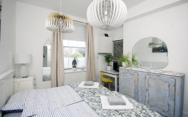 Enjoy Ventnor 1, Pier Street, Wightlink offer