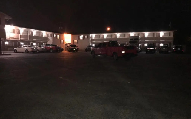 Regency Inn and Suites