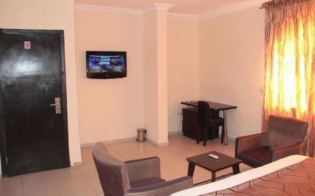 Lakeem Suites Surulere