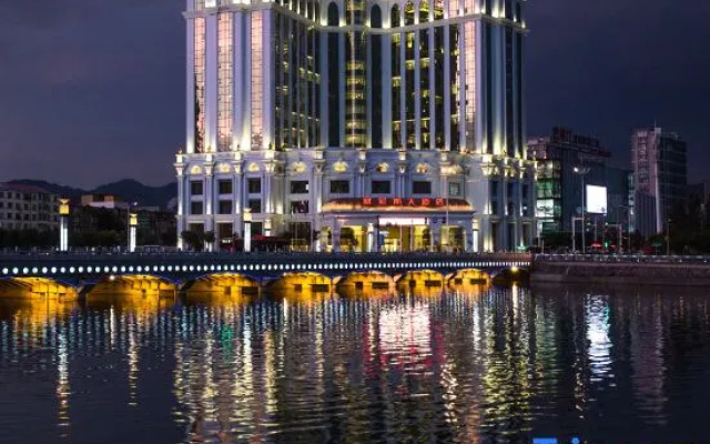 Venice Hotel International