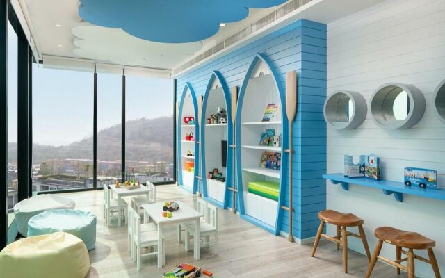 Holiday Inn & Suites Siracha Laemchabang by IHG