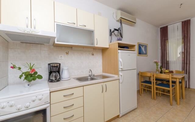 Apartments Josip