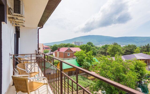 На Советов 6