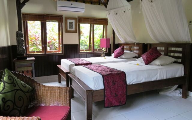 Sama's Cottages and Villas