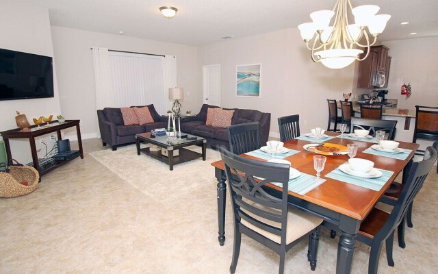 Favorite Vacation Homes at Solterra