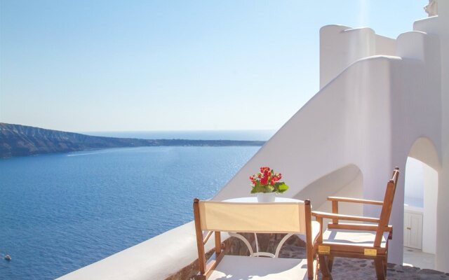 Oia Mare Villas