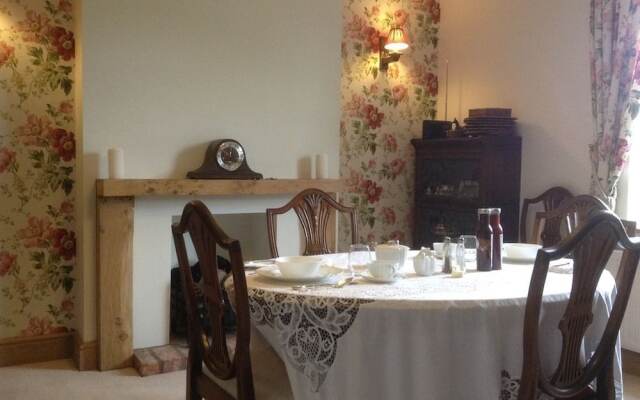 Abbey Green Farm B&b, Camping & Touring Park