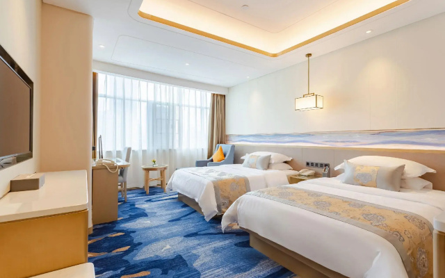 Kunming Golden Spring Hotel