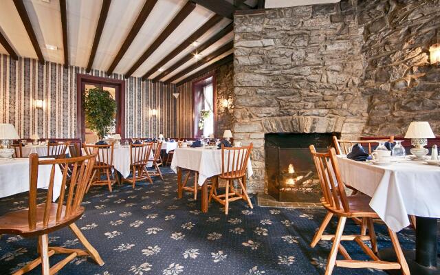 Best Western Plus Revere Inn & Suites