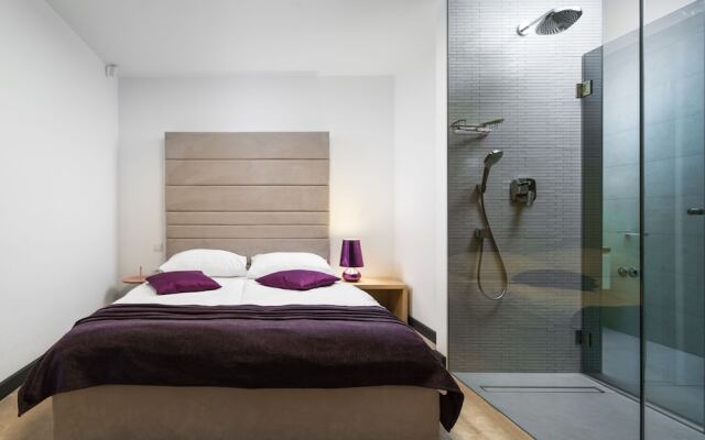 Luxury Villa Golden Eye