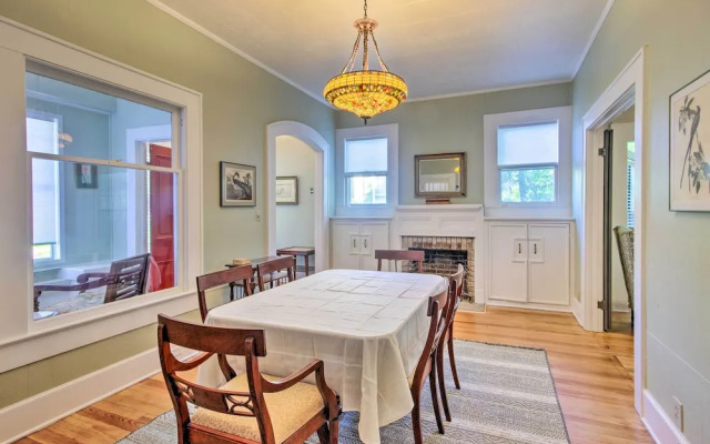 Pet-friendly Natchez Home: Walk to Downtown!